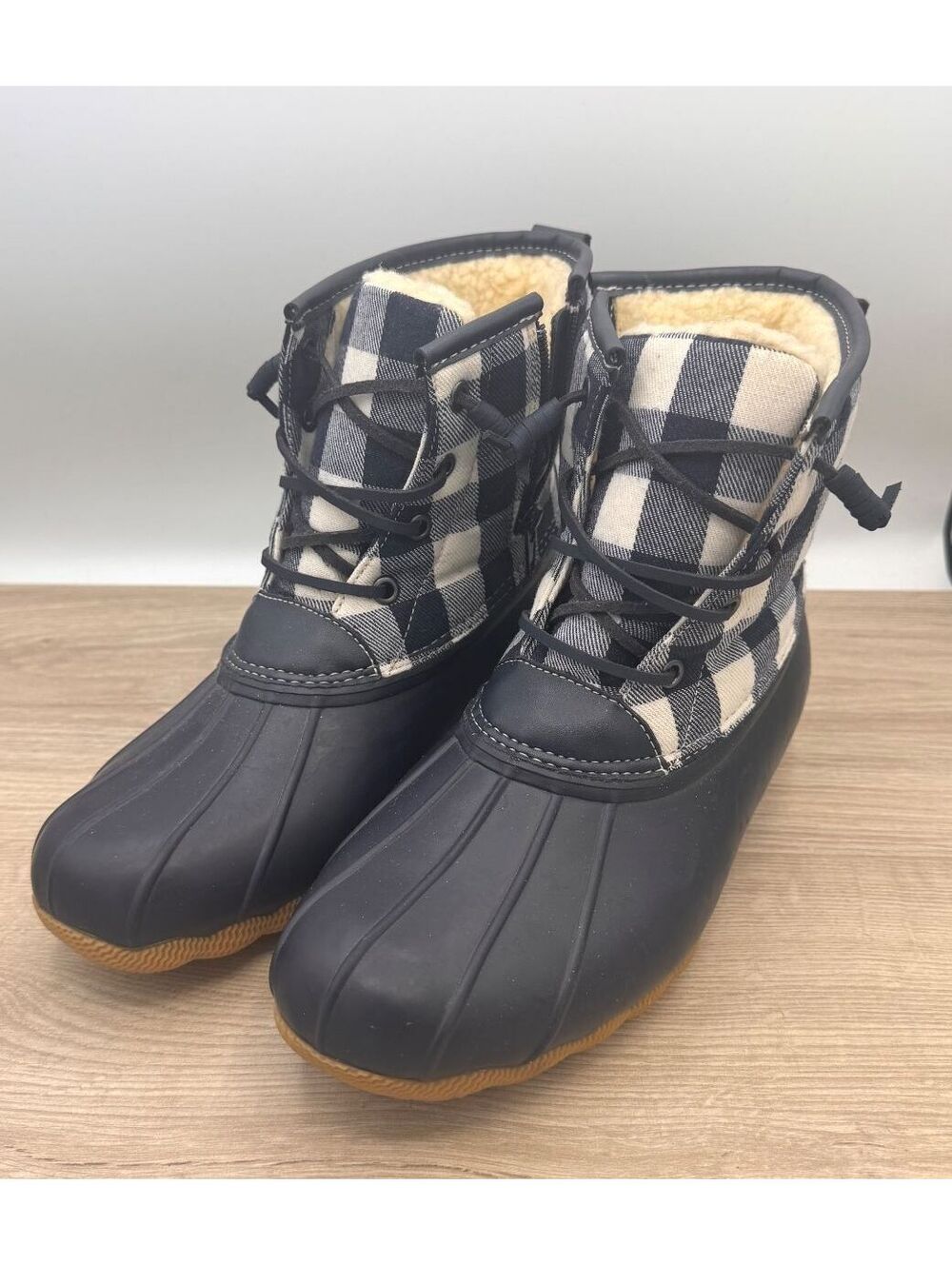 SERRA Women's Duck Boots Size 7 Black White Plaid 3M Thinsulate Winter Boots